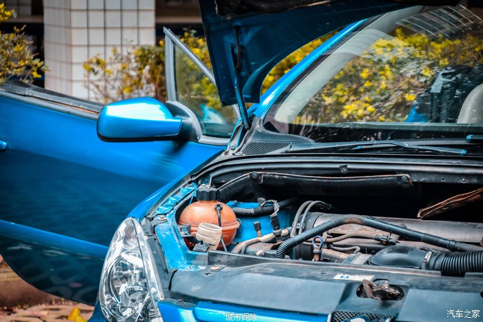 标志307敞篷车还值得玩吗,标致307cc敞篷跑车多少钱一辆