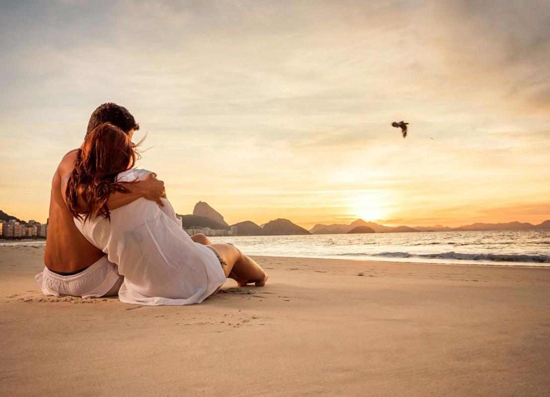 男朋友帅但是不富裕怎么办,男朋友很帅但没钱怎么办