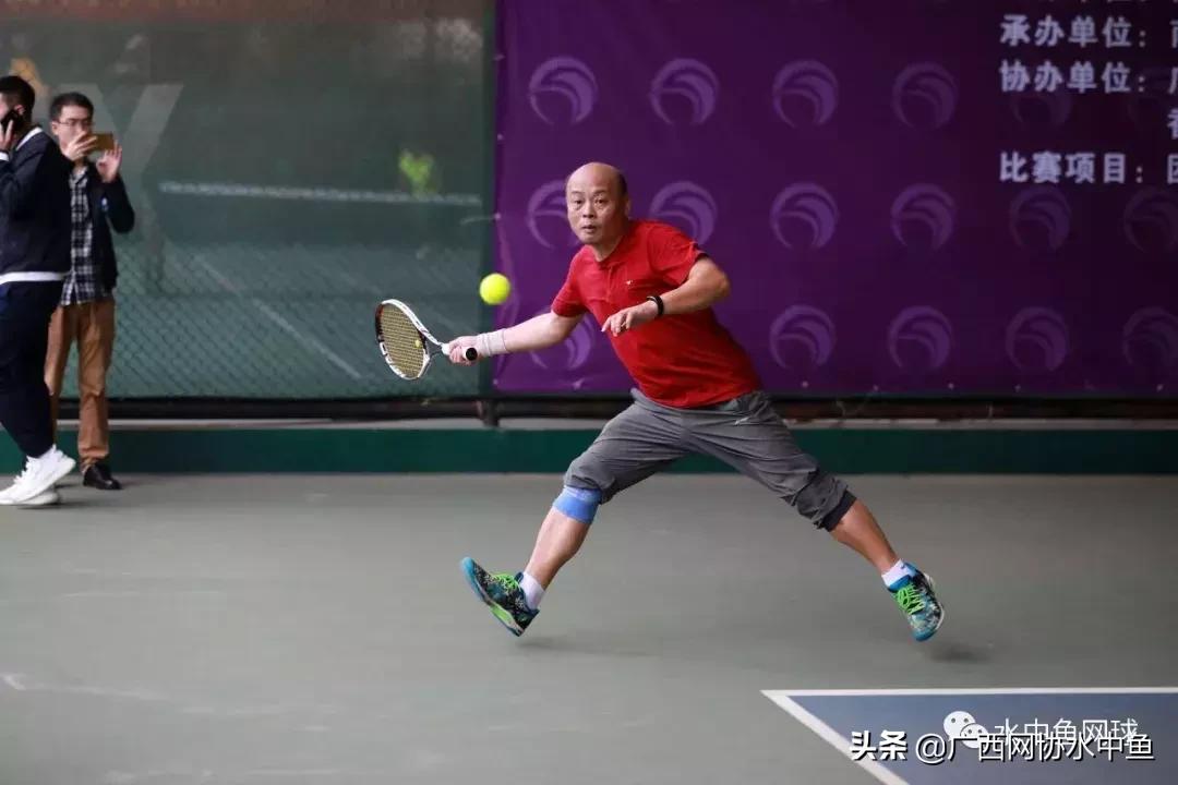 网球新手入门如何自己练习,网球初学者的训练方法与技术