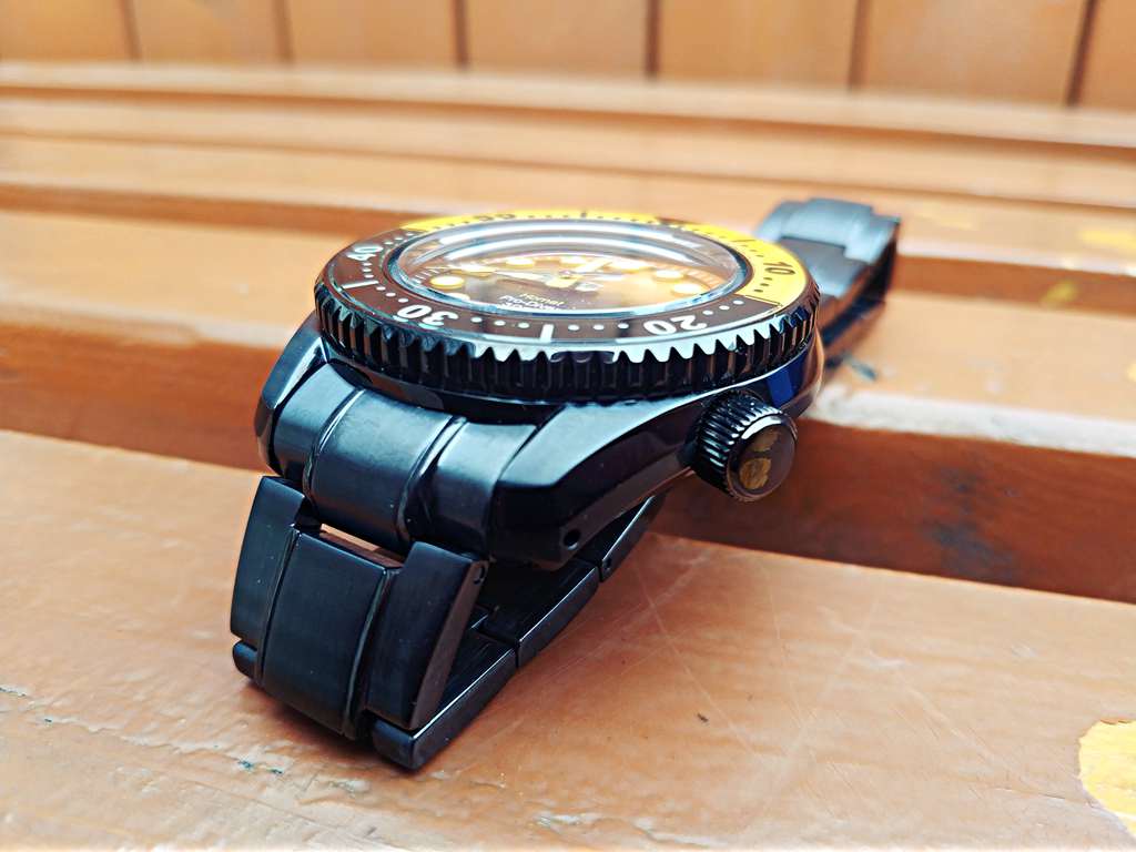 平价潜水表也别具一格：PROXIMA独角兽