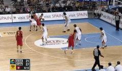 11年亚锦赛回顾：易建联和王治郅双剑合璧，助中国队击败韩国队