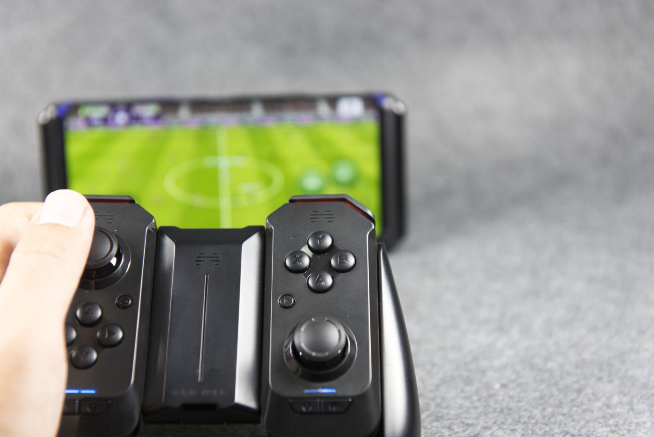 荣耀亲选和荣耀是同品牌吗,荣耀亲选跟荣耀终端