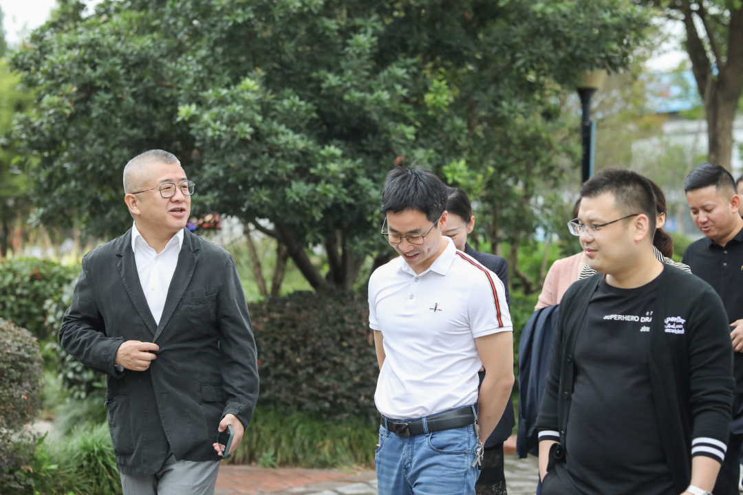 喜盈门聚首,喜盈门梦天木门探店