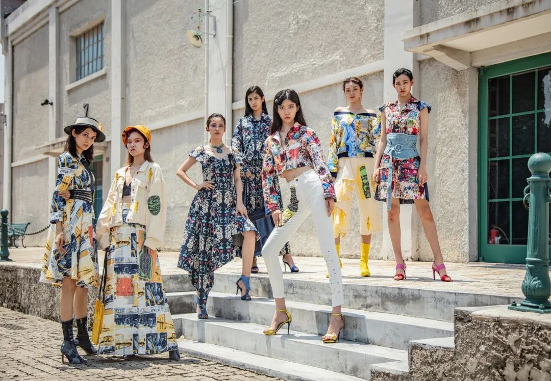 青岛国际啤酒节-雅设为您送上一封时尚大秀邀请函