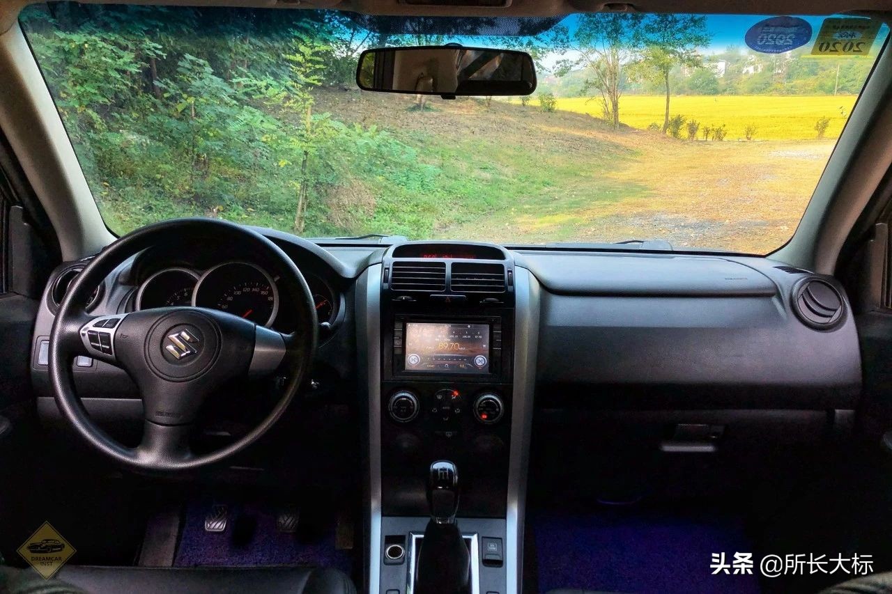 铃木维特拉整备重量是多少,铃木维特拉自驾游越野视频