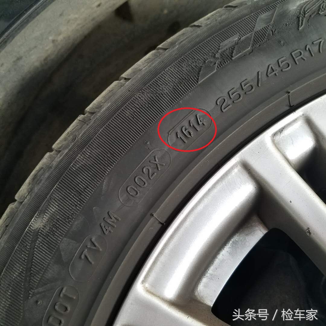 十二万公里的奔驰e200还能买吗,奔驰e200值不值得买