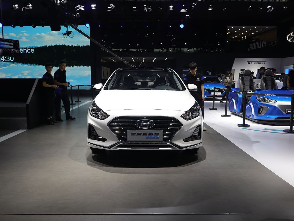 索九买混动还是2.0,索九混动