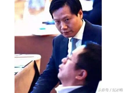 360总裁周鸿祎为什么股价这么低,周鸿祎360重回a股