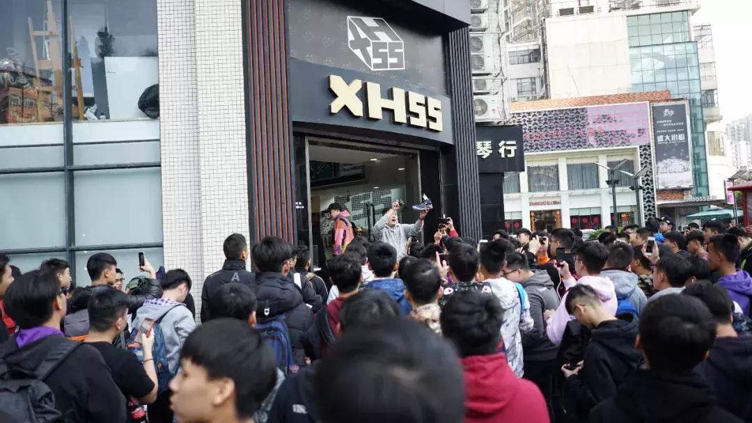 我钱都准备好了,你却要我和马拉松运动员赛跑?