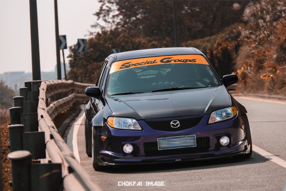 几几年的马自达323最好看,亲手打造超级车