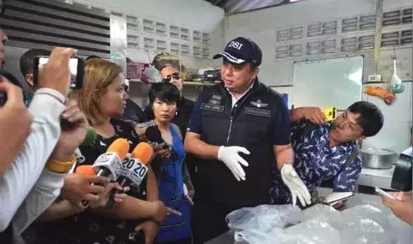 被外国人曝光的假货,国外最坑人的假货