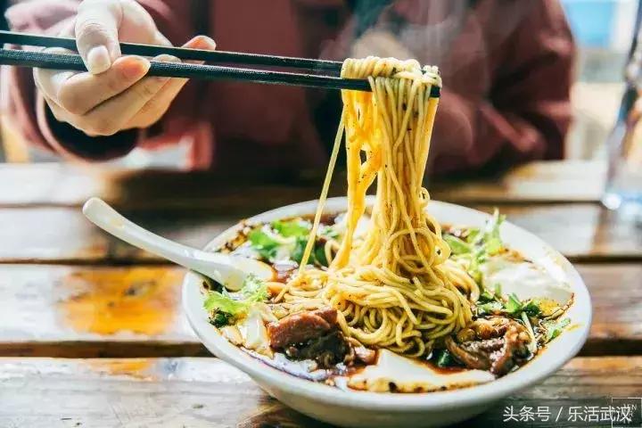 最近从武汉出发的特价机票,武汉旅游4天3晚团购价含机票