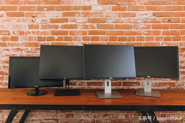 24寸显示器用曲面的还是平面的好,24寸显示器选平面曲面