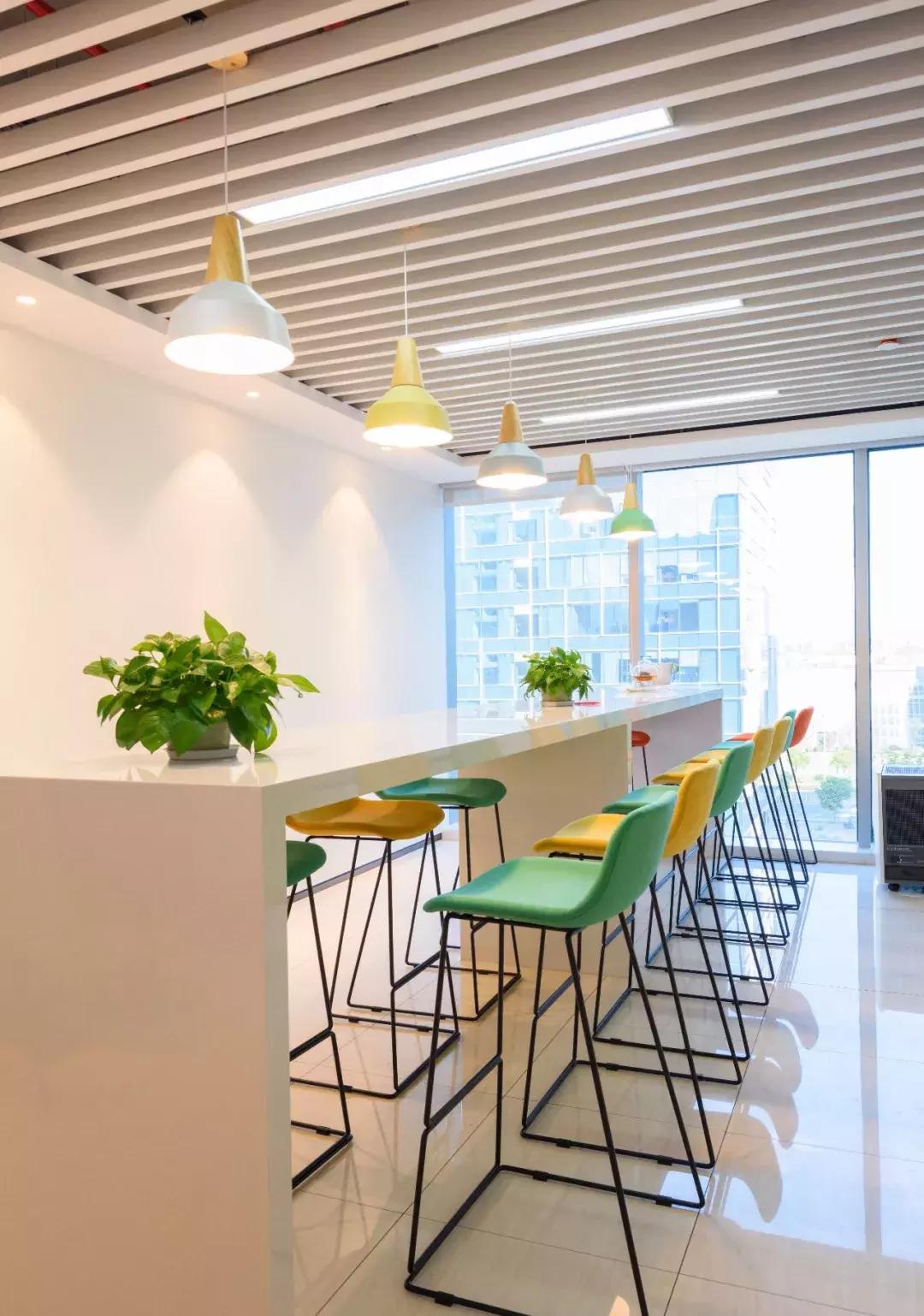 龙工艺品摆件办公室,龙通工艺