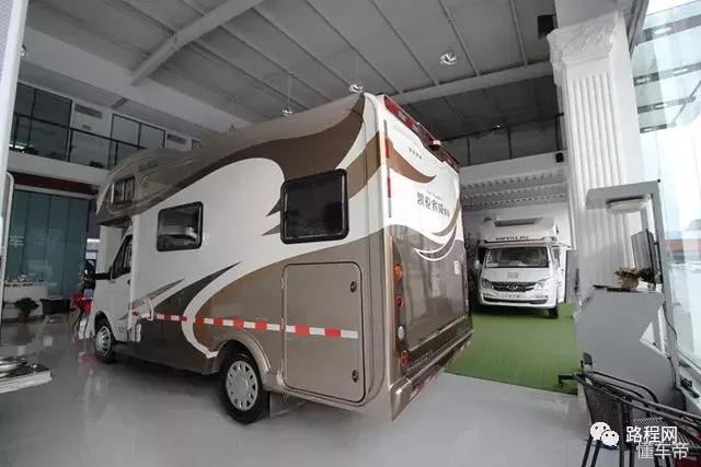 最新凯伦宾威双拓展房车价格,进口依维柯凯伦宾威二手