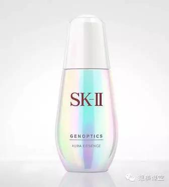 40岁面部精华眼精华,面部精华手法