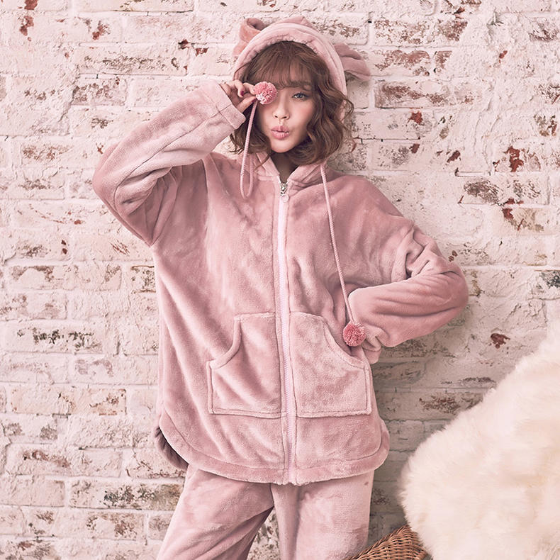 美腻的家居服在家也要美美哒,给自己配上一套漂亮舒服的家居服