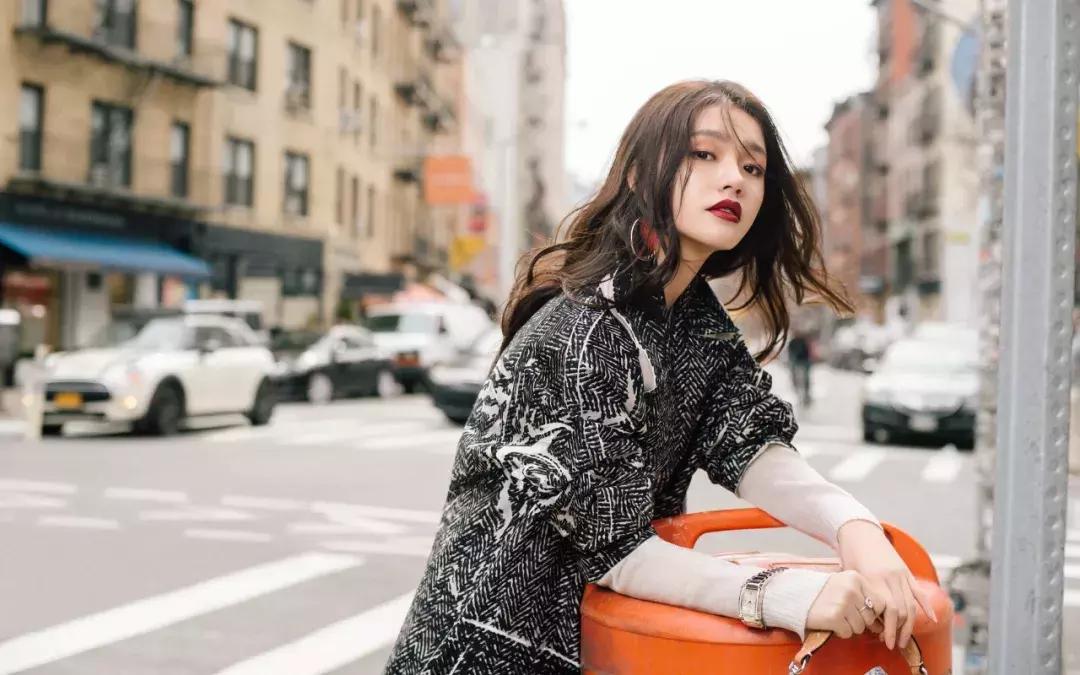 囤纽约泡澡水、买意大利喷雾，为换季林允能买下全世界的好东西！