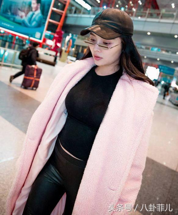 大嫂徐冬冬魅力不减当年,大嫂徐冬冬依然霸气侧漏