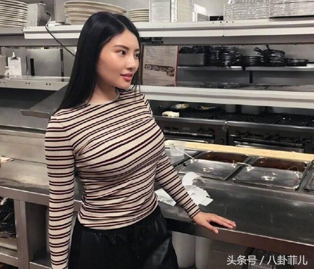 大嫂徐冬冬魅力不减当年,大嫂徐冬冬依然霸气侧漏