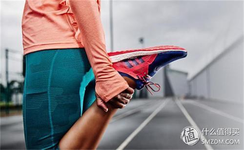 亚瑟士和阿迪达斯跑鞋哪个好,亚瑟士阿迪耐克网球鞋对比