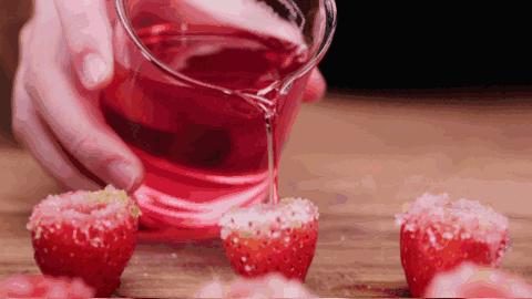 陈冠希吃的苹果,陈冠希吃的白草莓什么品种