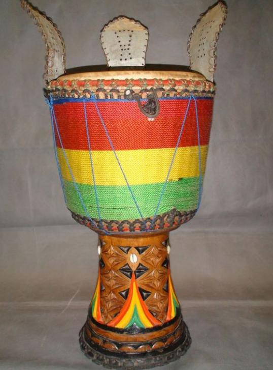 下面是前辈给的10条如何挑选非洲鼓的建议