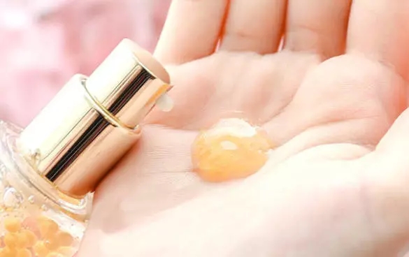 黄金精华哪个好,黄金双萃精华成分