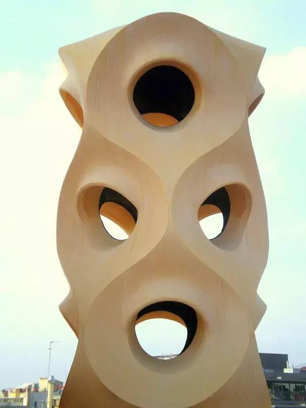 米拉之家夜晚,米拉之家纪录片