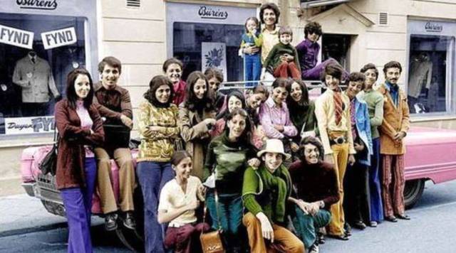 站着的霍金,站起来的霍金多高