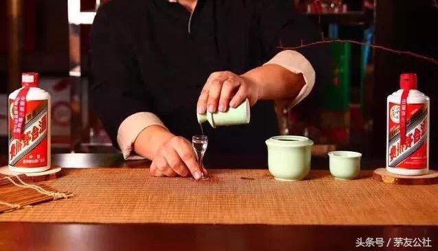 70年代茅台封膜怎么鉴定,如何从包装鉴定茅台酒真假