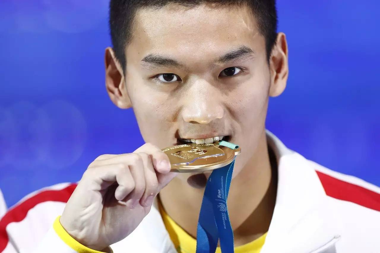 张艺兴鹿晗胡歌,张艺兴偶像练习生吐槽曾经的自己