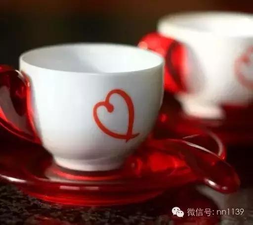 天下雨了可以打伞吗,天下雨了能撑伞吗