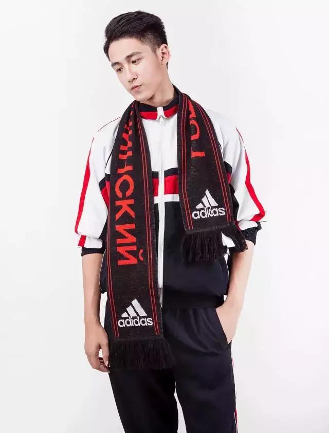 真人示范｜不是校服丑，是你不会穿