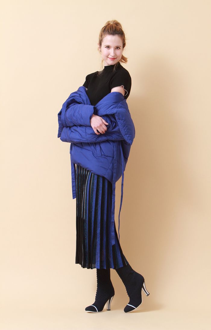 真皮春季短靴女100牛皮浅灰色,适合春天穿的短靴