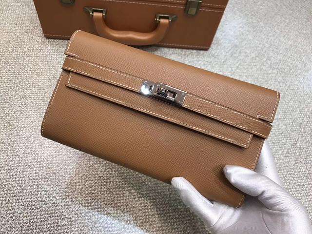 教你如何区分真假牛皮包包,包包怎么区分真皮还是假皮