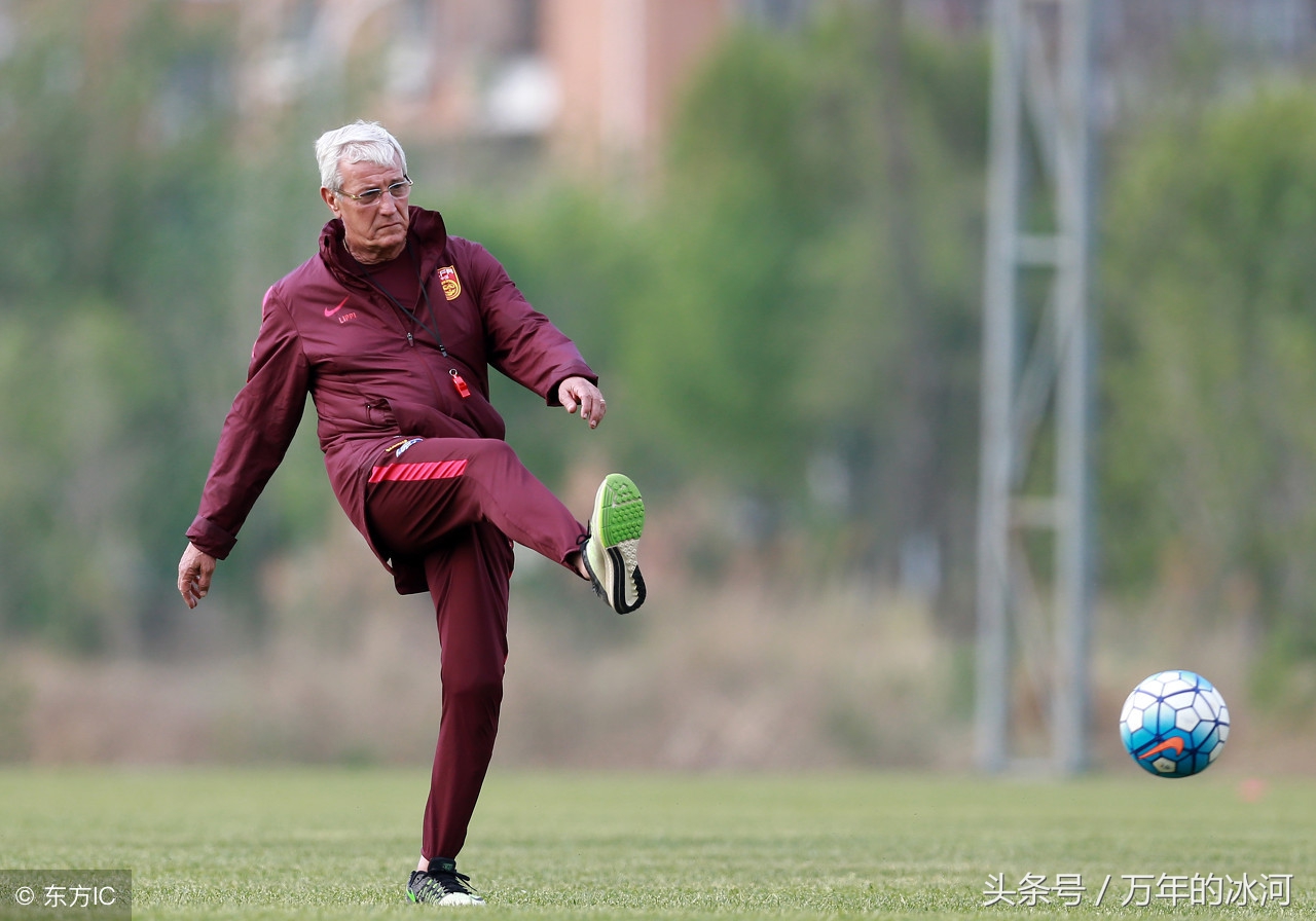 扯掉光鲜外衣的中国足球需要裸奔，这样才能更健康……