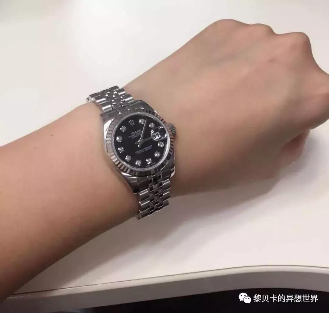 戴表和不戴表的对比照,男生戴表和不戴表有什么区别