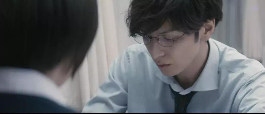 师生禁忌恋：老师，我可以喜欢你吗？