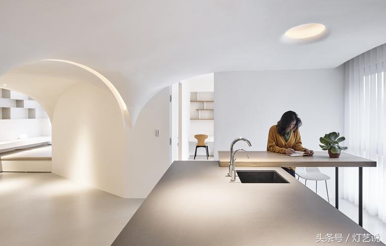 别墅顶层露天穹顶,山顶玻璃穹顶别墅