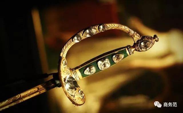 六个大牌经典项链,十款最好看的奢侈品项链