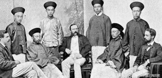 这个老外很狂妄：谁敢动我？李鸿章大手一挥：给我弄死他！