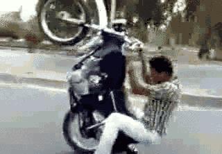 每次给王者荣耀氪金的时最开心的不是马化腾，而是这家非洲公司