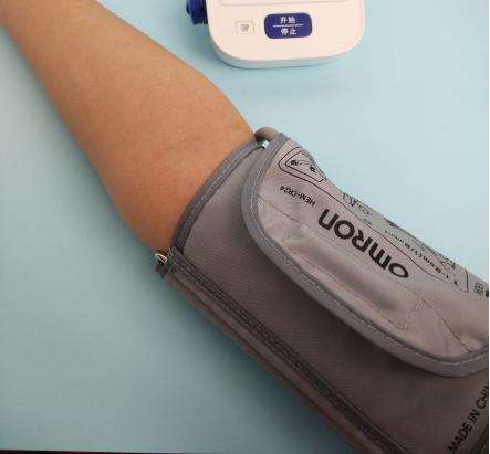 便宜又好用的电子血压计,不需要电的全自动电子血压计
