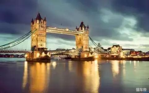 别再被骗了，“国际驾照”竟然都是伪造的，违规的！