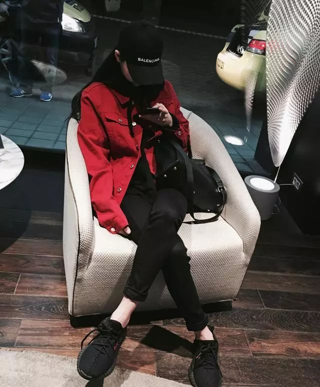 立体又不臃肿的连帽卫衣,连帽卫衣设计感