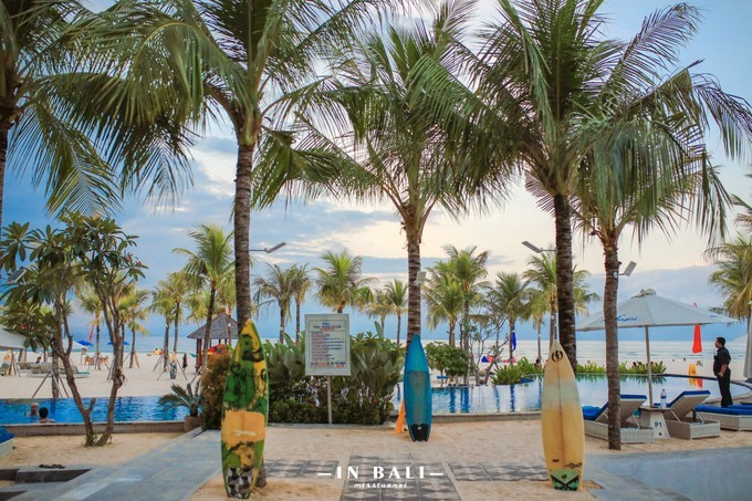 蓝梦岛海上浮台浮潜,蓝梦岛香蕉船滑水道浮潜视频