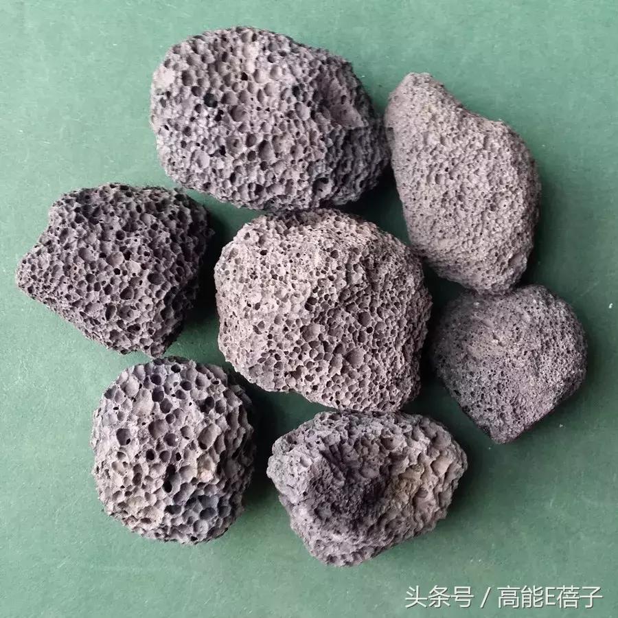 人生已经如此艰难只能坦然面对,人生已经如此的艰难