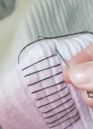 衣服大了怎么办简单又好看,衣服大了怎么穿妙招