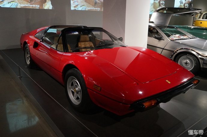 汽车博物馆蝙蝠侠战车,汽车博物馆带你了解蝙蝠侠战车